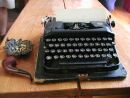 Maszyna do pisania (ok. 100 kB)